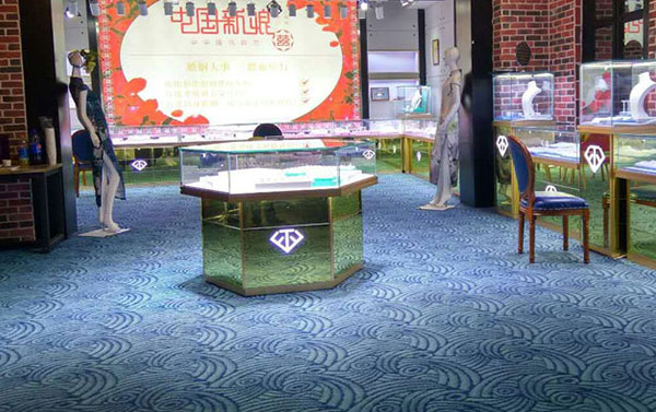 玻璃柜子展示柜有哪些不同的分類？